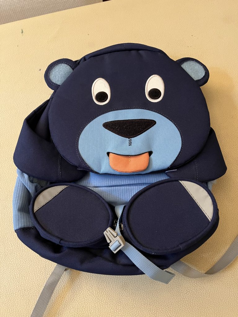 Zainetto da asilo a forma di orsetto