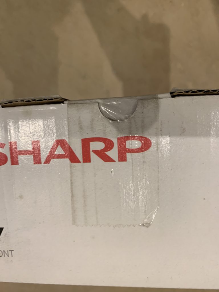 Smart TV Sharp 24 pollici - mai aperta